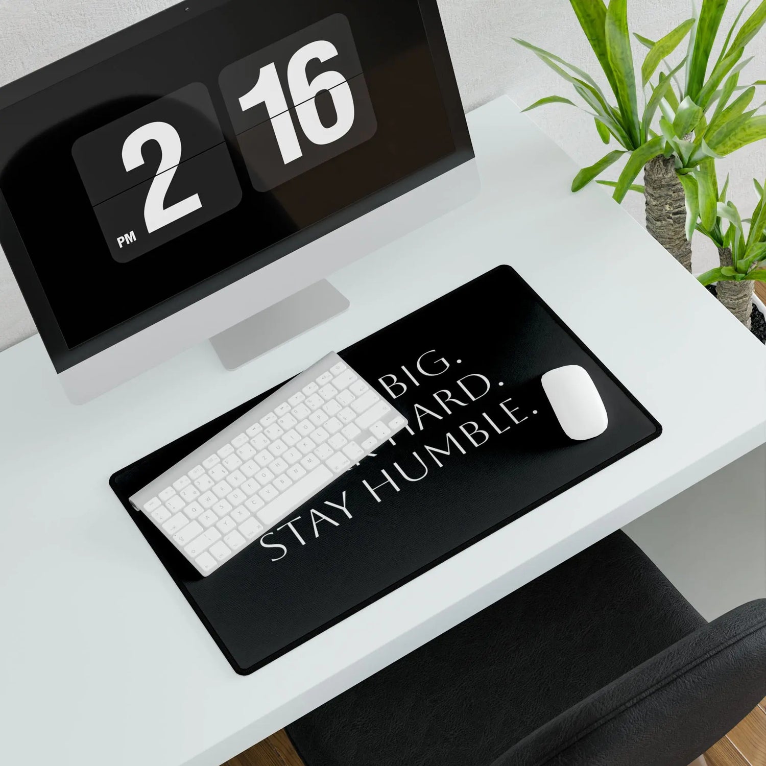 Motivational Desk Mat — "Dream Big. Work Hard. Stay Humble." Momentum