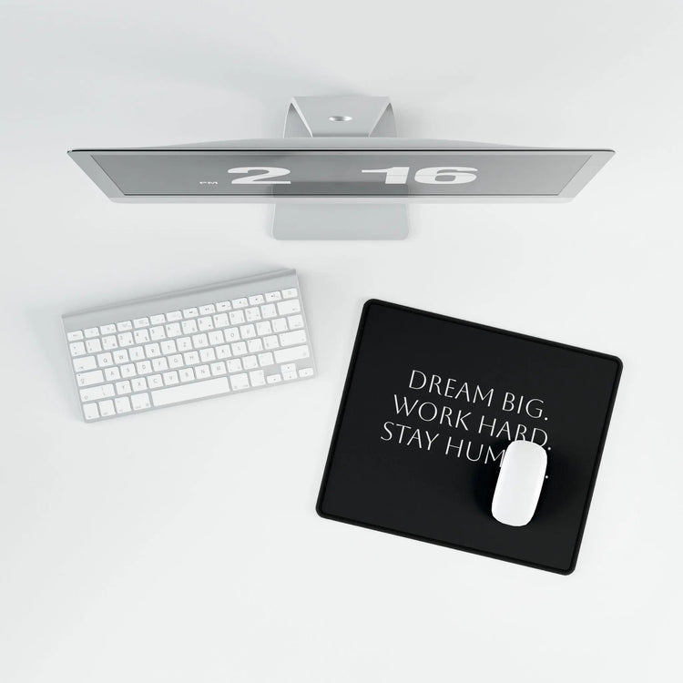 Motivational Desk Mat — "Dream Big. Work Hard. Stay Humble." Momentum