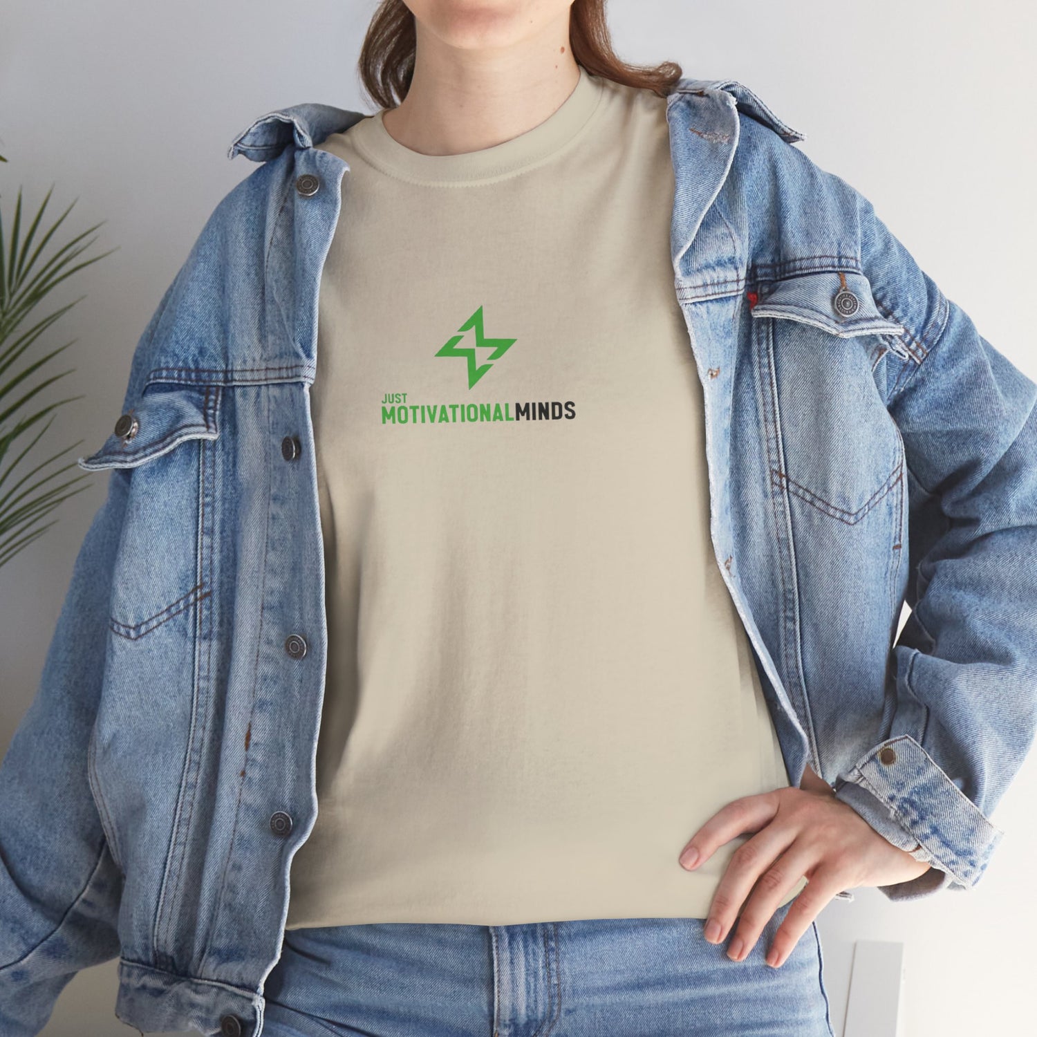 Minimalist Graphic Tee - Motivational Minds Streetwear T-Shirt